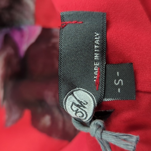 Flower dress, size S ( feels more like M) - Picture 3 of 10